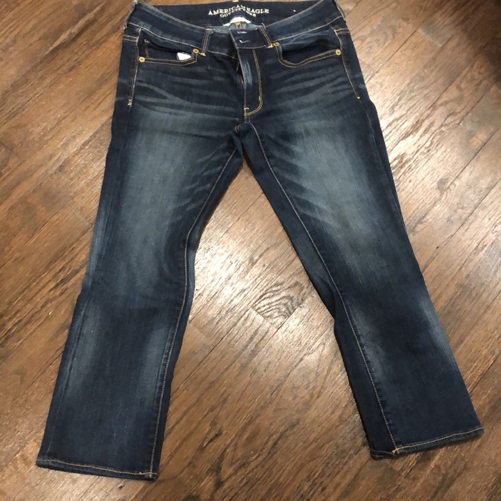 American Eagle Women's Dark Wash Super Stretch Artist Crop Jeans Size 8